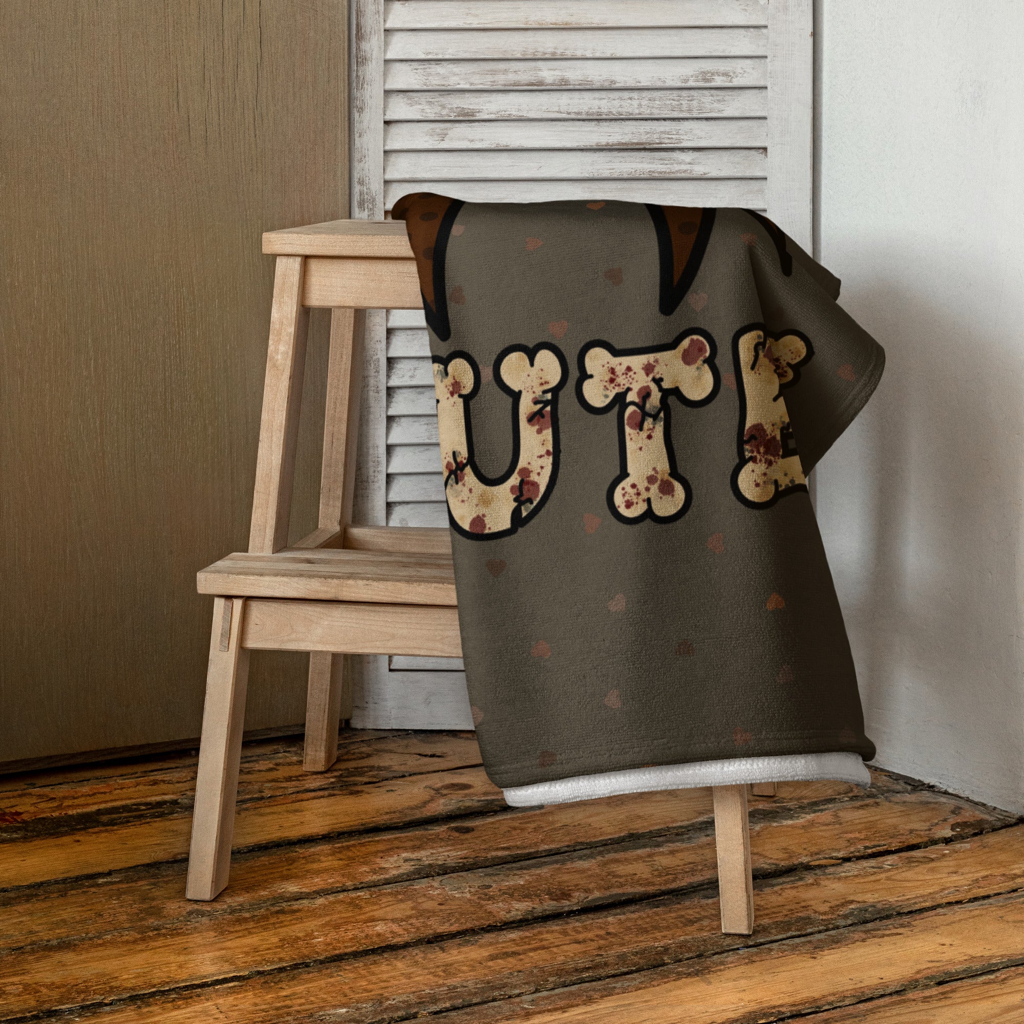 XL Beach Towel - 'Dead Cute'