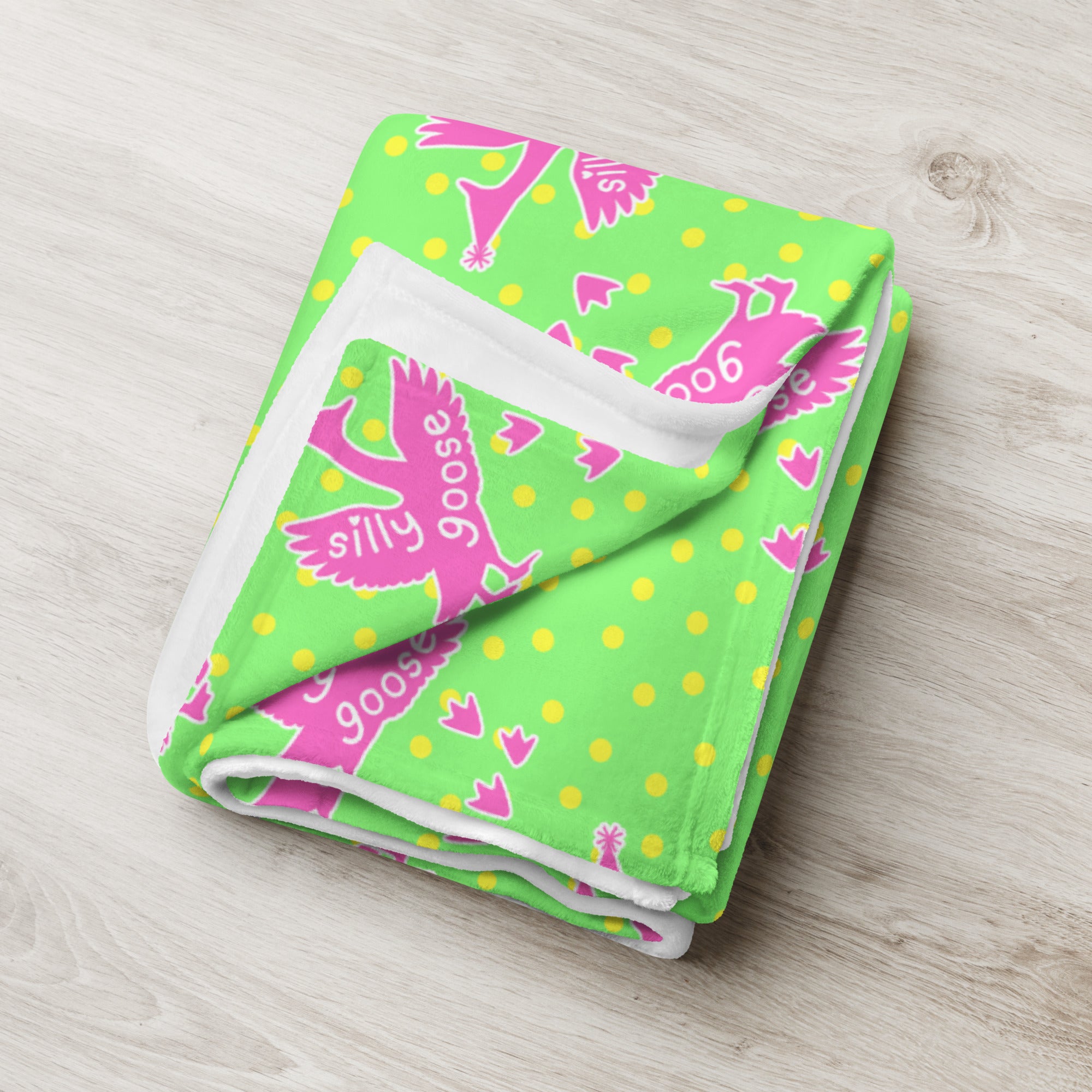 Silky Soft Snuggle Blanket - 'Silly Goose'