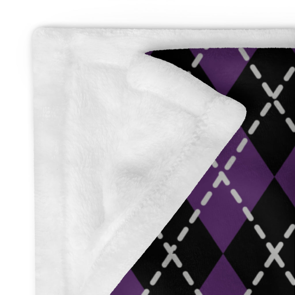 Silky Soft Snuggle Blanket - 'Diamond Skulls'